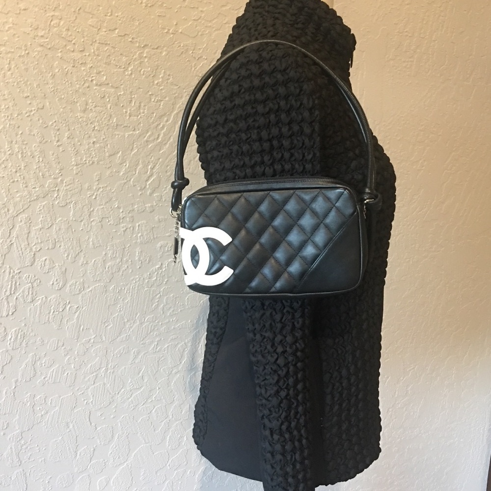 Chanel Ligne Cambon Pochette.
